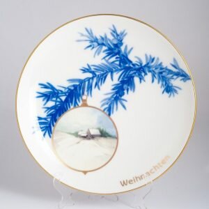 Фарфоровая тарелка декоративная KPM, недатированная "Шар"